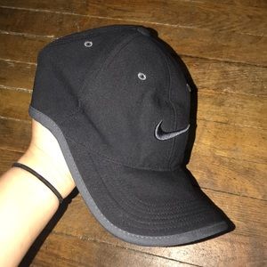 NIKE golf hat